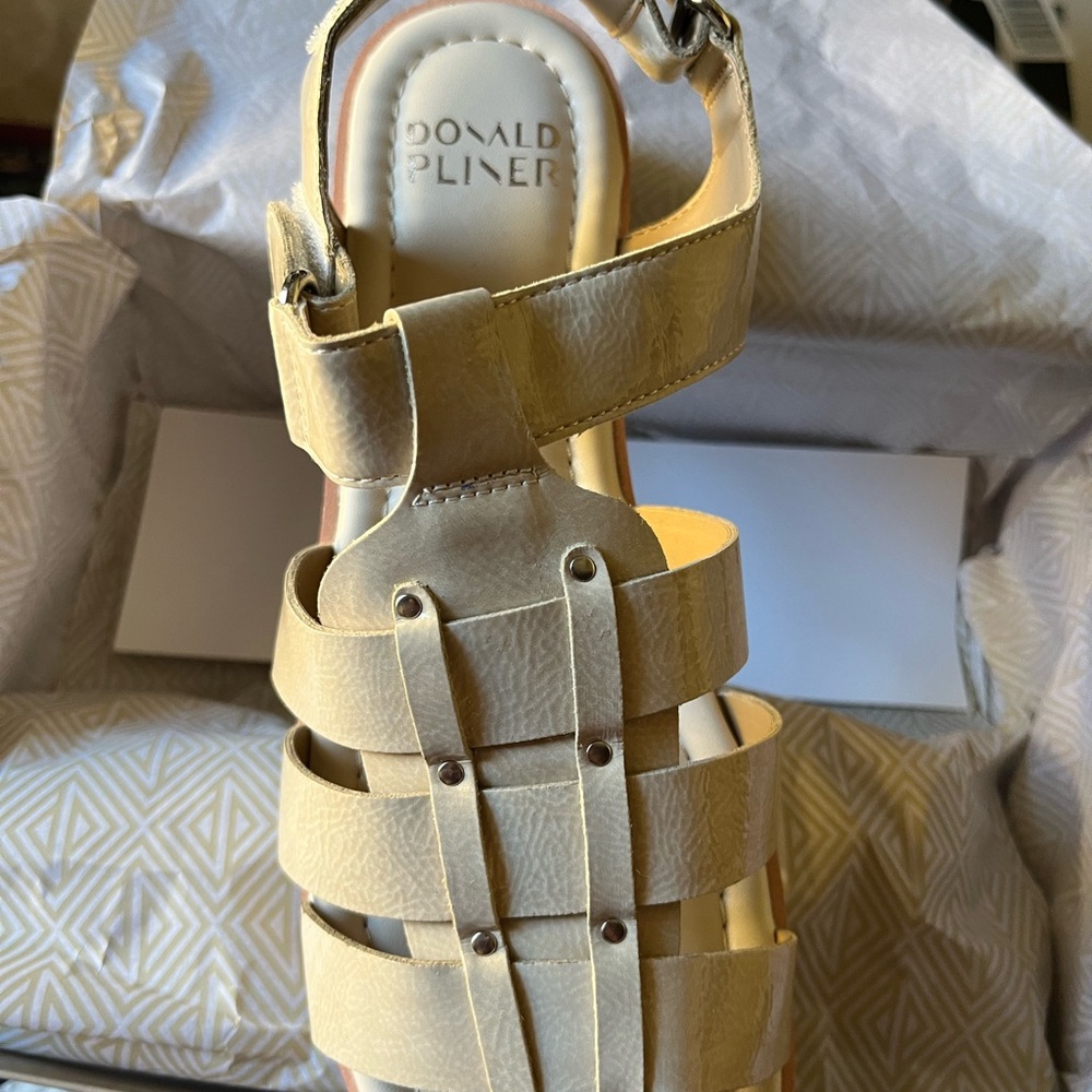 Donald Pliner Beige Strappy Crinkle Patent Sandals